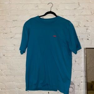 Supreme Small Box Logo - M